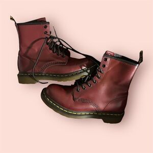 Red Doc Martens (SEVERELY DAMAGED, PLS BE AWARE AND READ DESCRIPTION)